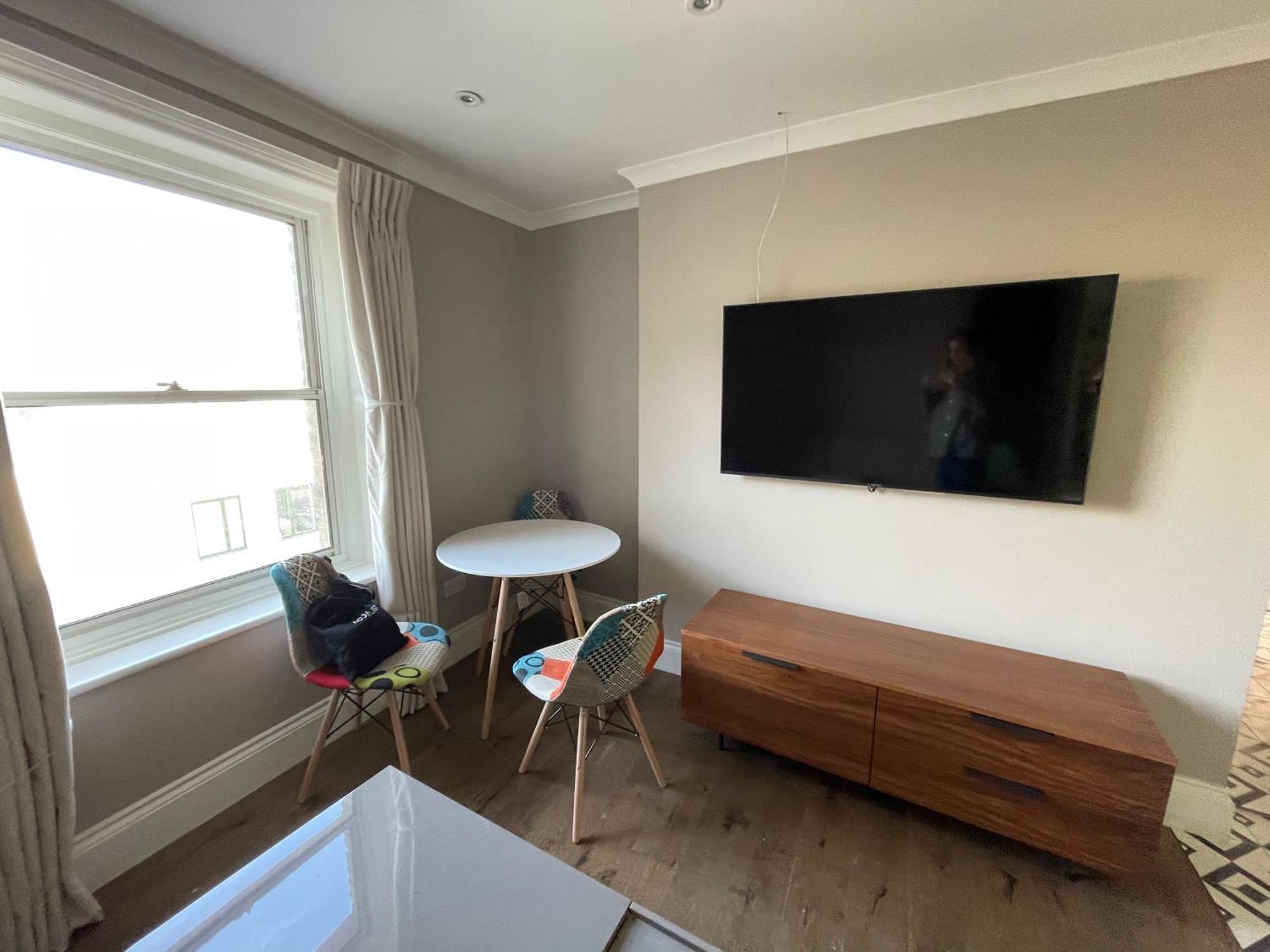 Spacious & Pristine 2Bd Flat - Balham Leilighet London Eksteriør bilde